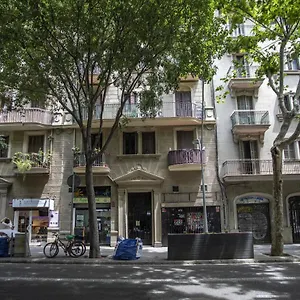 https://31ent335-mediterranean-decorated-apartment.catalonia-hotels.com